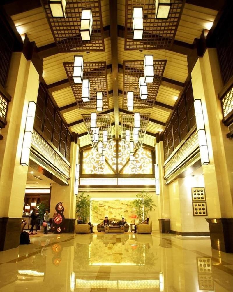 Yiwu Bali Plaza Hotel Exterior photo